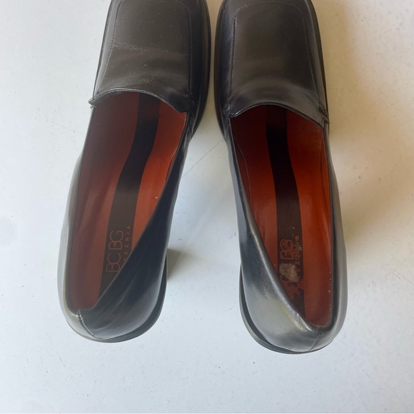 Vintage Y2K BCBG Black Leather Block Heel Loafer 8B - Picture 5 of 7